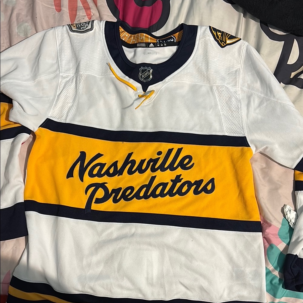 Nashville Predators men White and Yellow Jersey